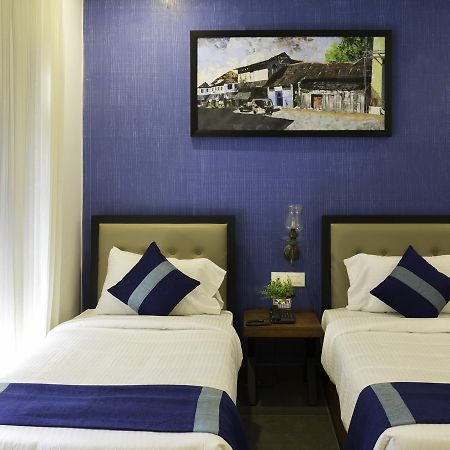 Hotel Neighbourhood, Cochin Kochi Екстериор снимка